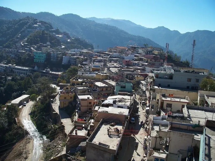Local sightseeing near Chamba